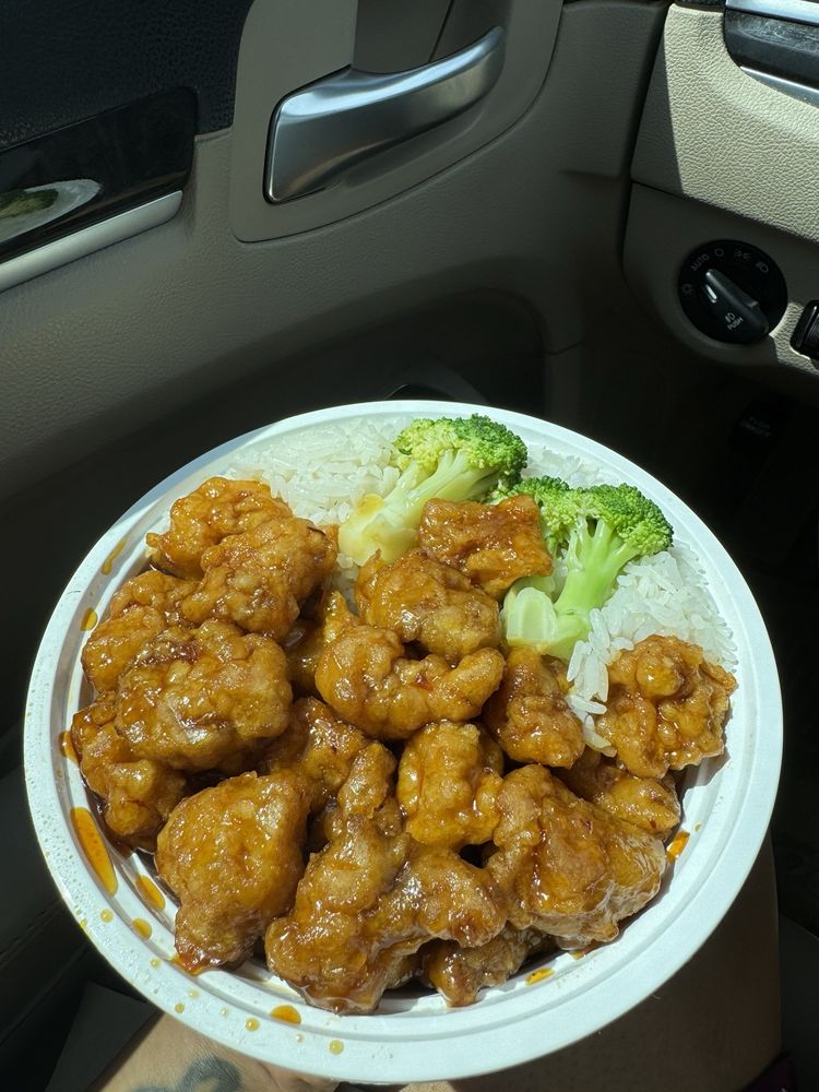Wok N Roll