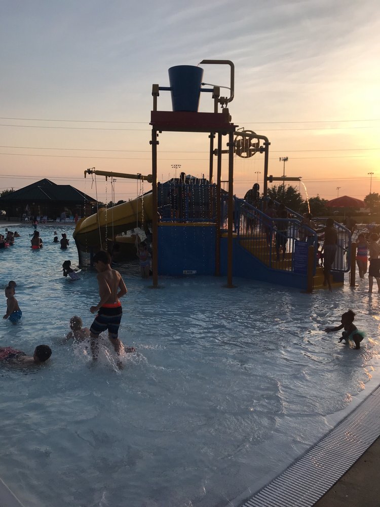 White Water Canyon Water Park Temp. CLOSED 14 Reviews Water Parks