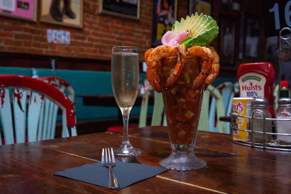 Tia Juanitas Fish Camp