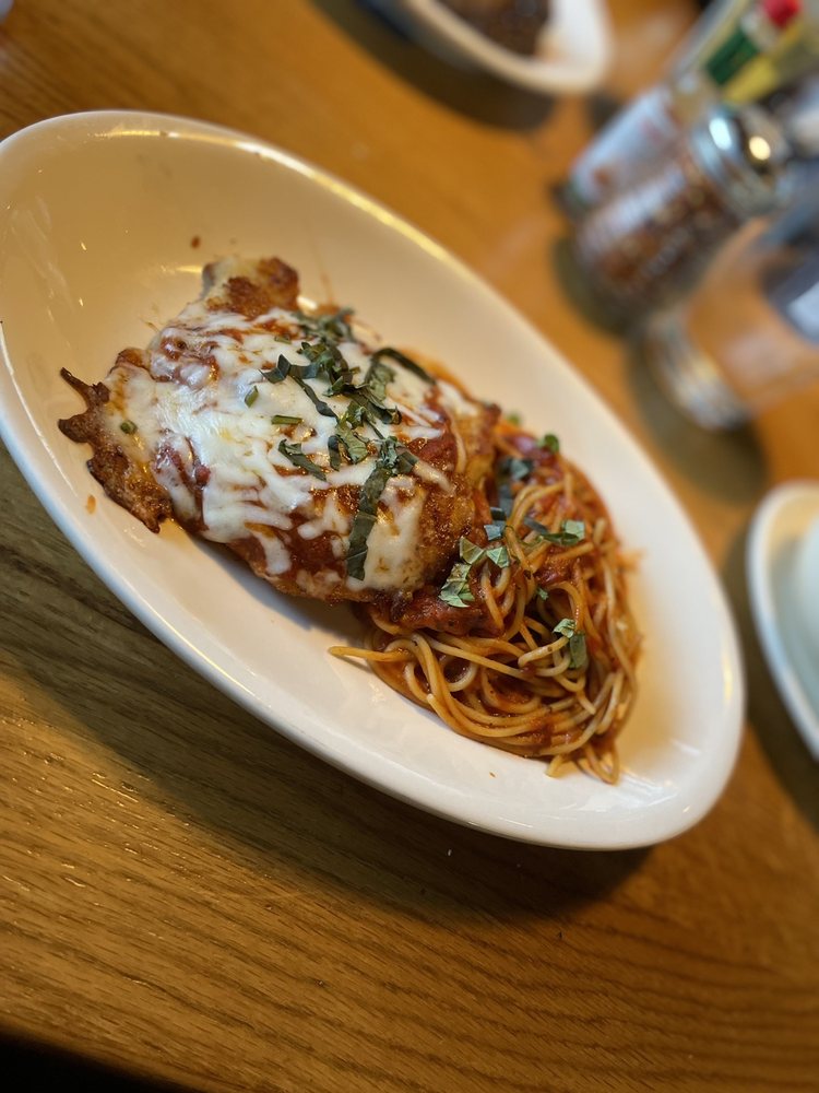 BJ's Restaurant & Brewhouse BJ's Restaurant & Brewhouse