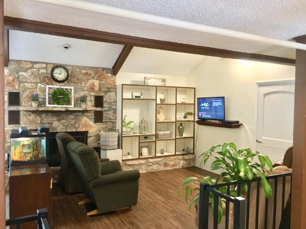 A Serene Setting Assisted Living