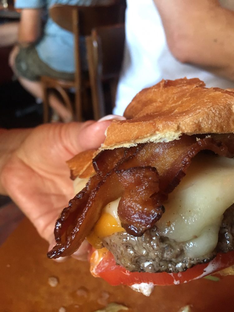 Bobo's Burger Bar