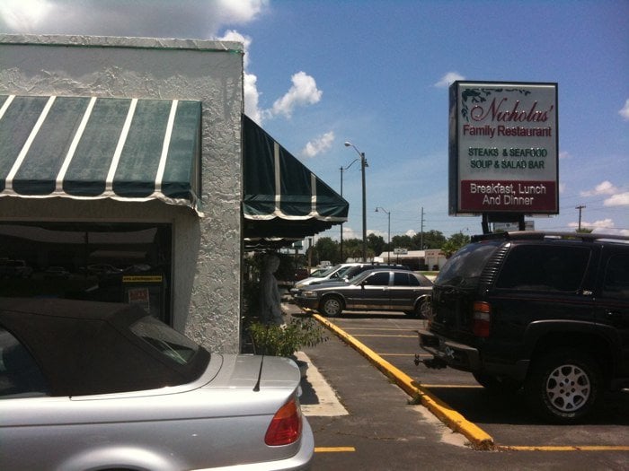 Nicholas’family Restaurant Breakfast & Brunch 615 N 6th Ave