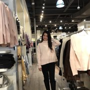 banana republic livermore outlets
