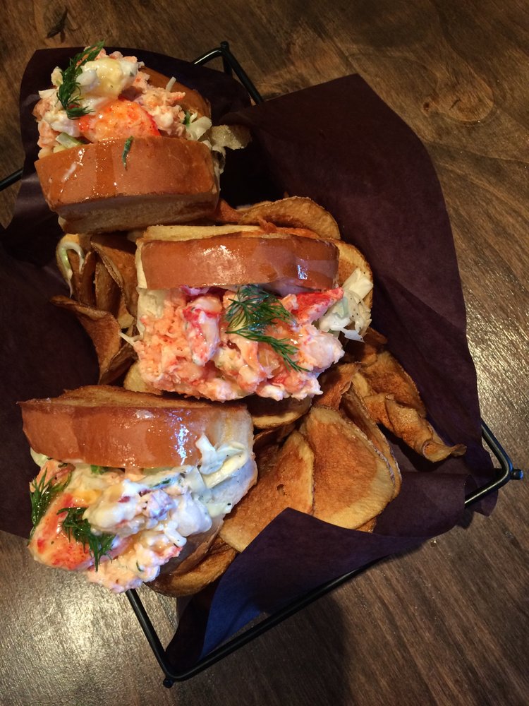 Blowers & Grafton 34 Photos & 18 Reviews Pizza 709 Edmonton Trail