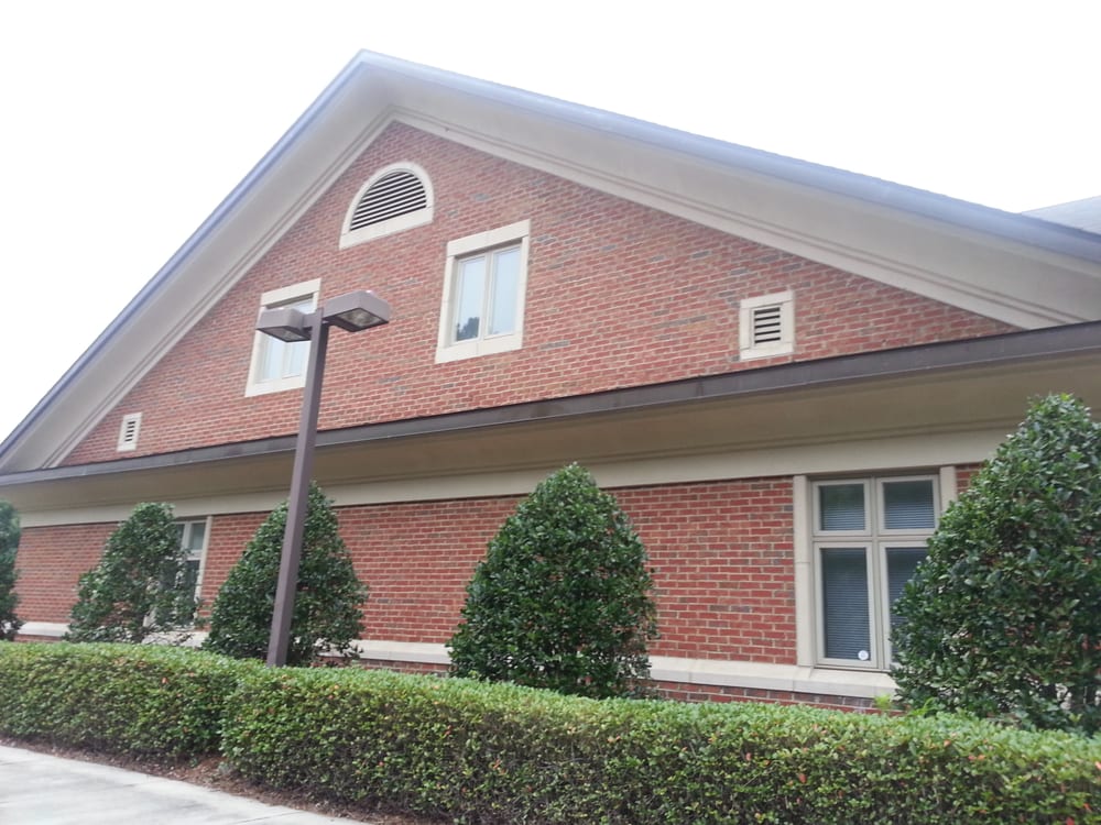 Southeastern Regional Medical Center 725 Oakridge Blvd, Lumberton, NC