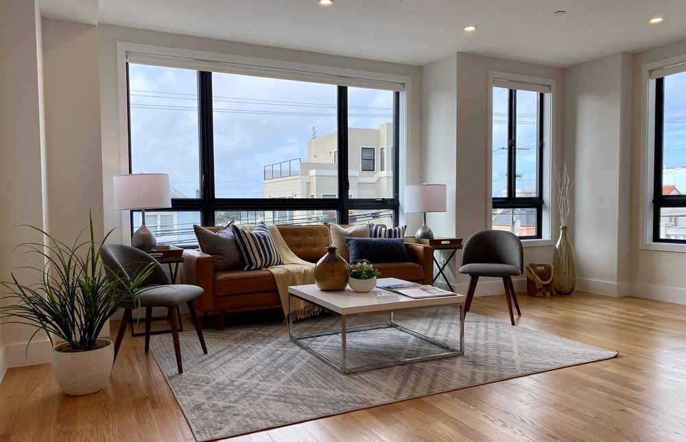 image of business Upstage Design + Home Staging