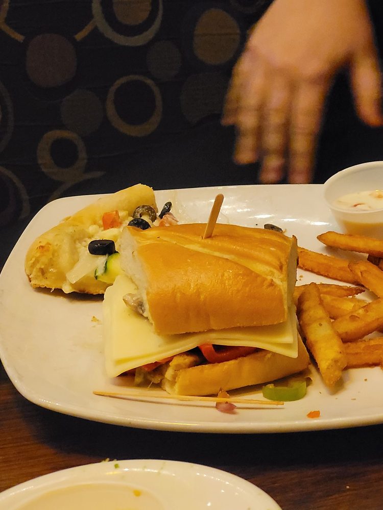 Pete's Restaurant & Brewhouse Pete's Restaurant & Brewhouse