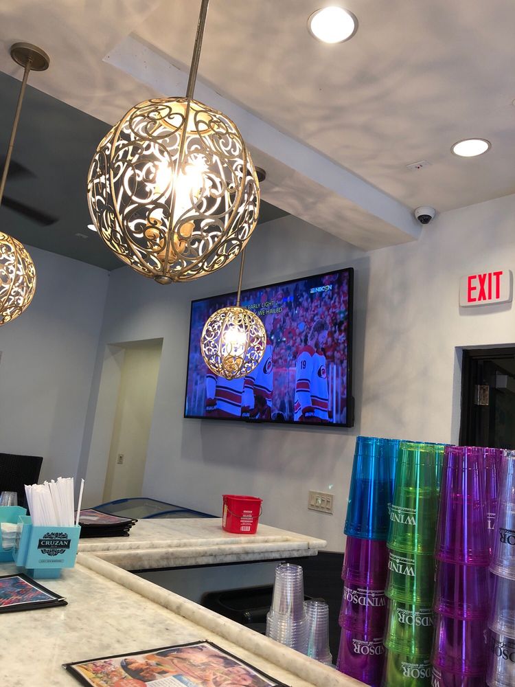 Tu Casa Lounge Tu Casa Lounge