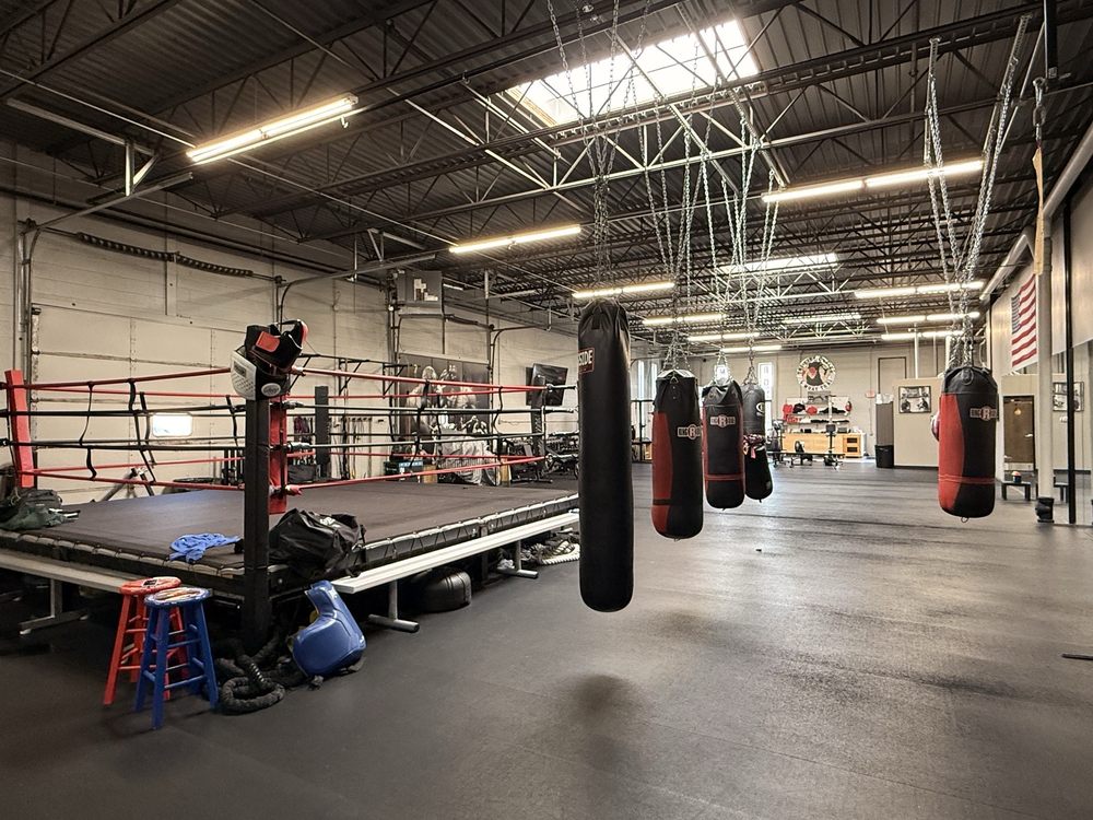 Tri-City Boxing & Muay Thai Logo