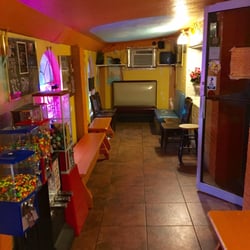 Herbert S Taco Hut 134 Photos 281 Reviews Mexican 419 Photo Of Herbert S Taco Hut San Marcos Tx United States Quarky Hole
