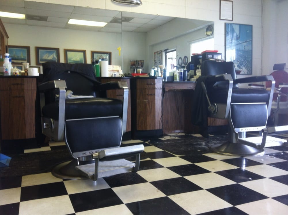 Seagate North Barber Shop and Salon Barbers 3105 Norh Croatan Hwy