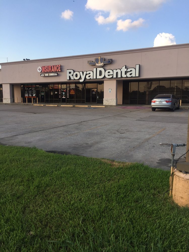image of business Royal Dental Gulf Freeway
