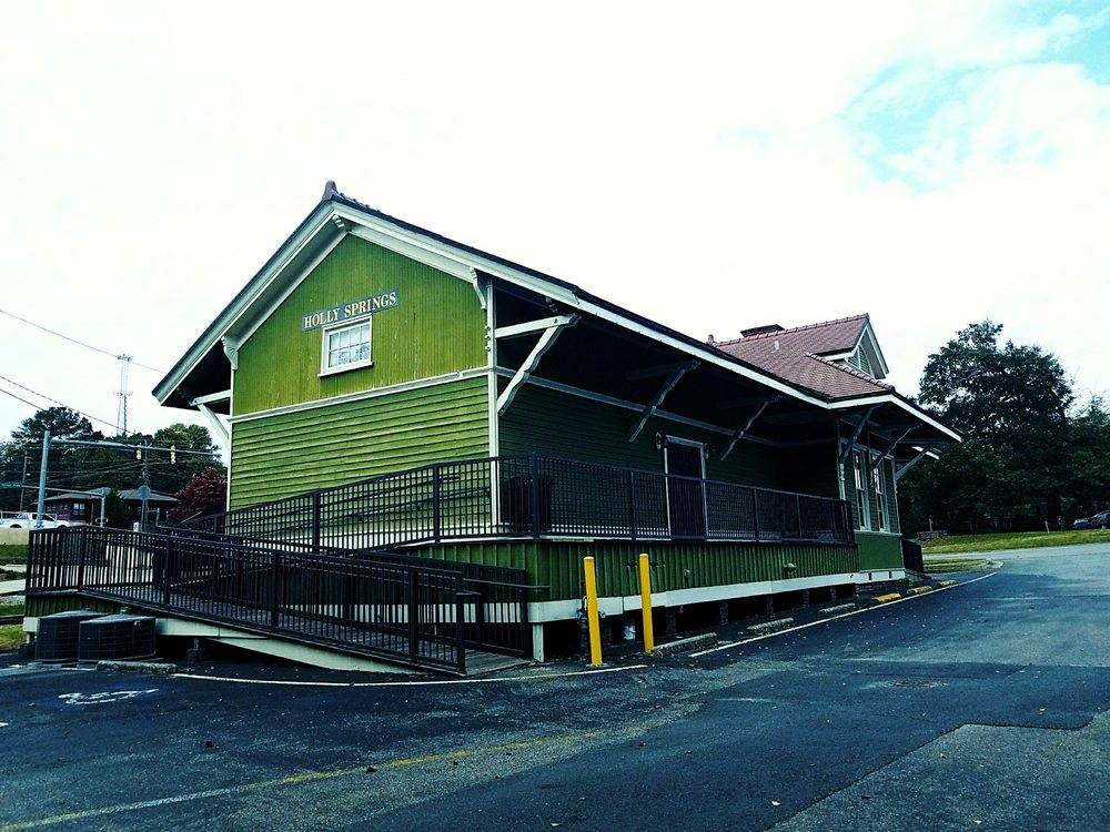 Holly Springs Train Depot Train Stations 164 Hickory Rd