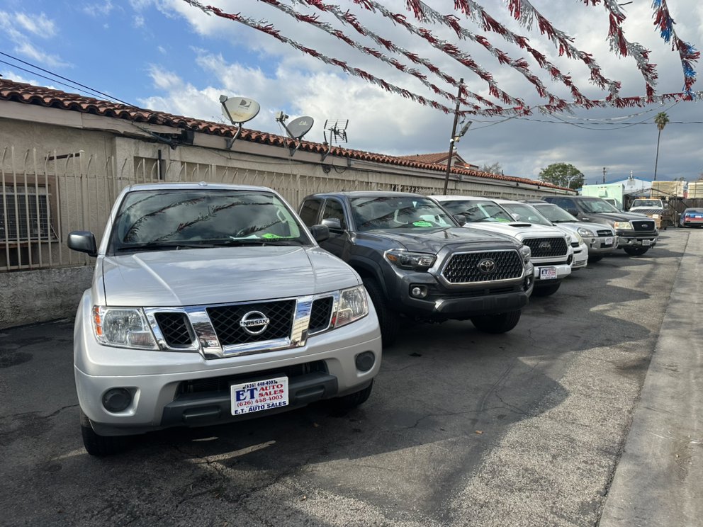 ET Auto Sales