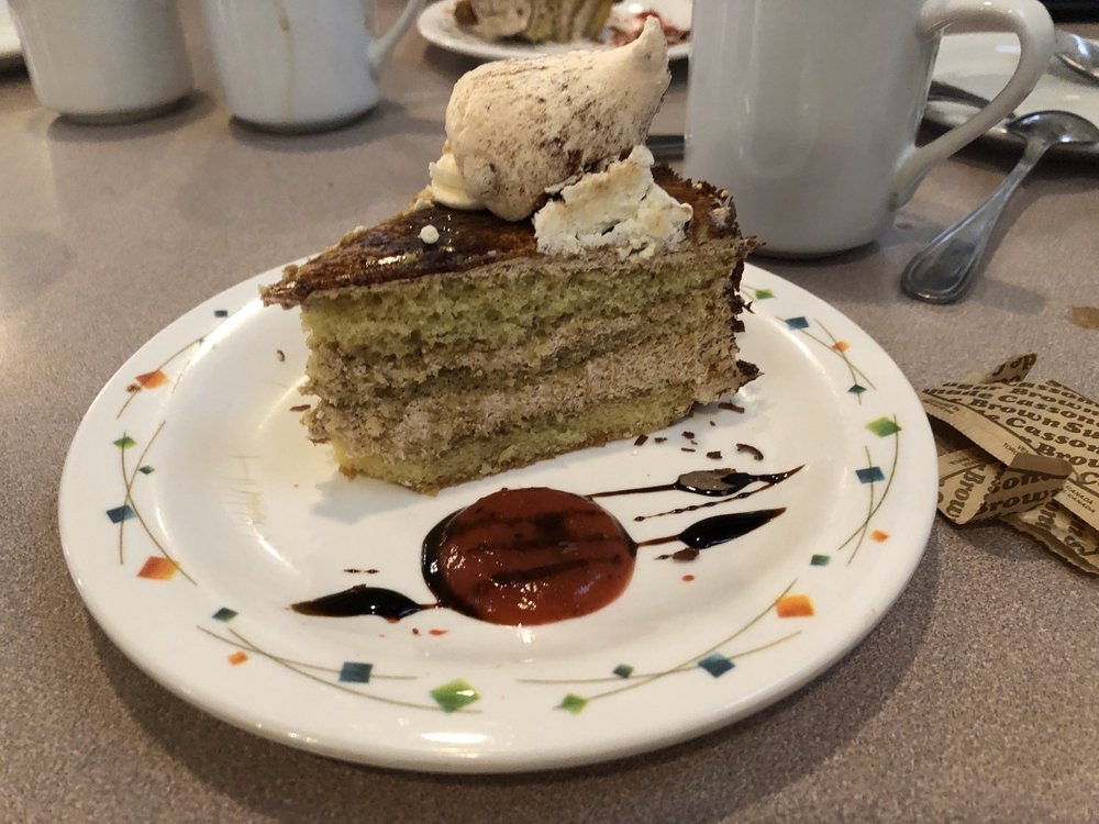 Maxim's Café & Patisserie