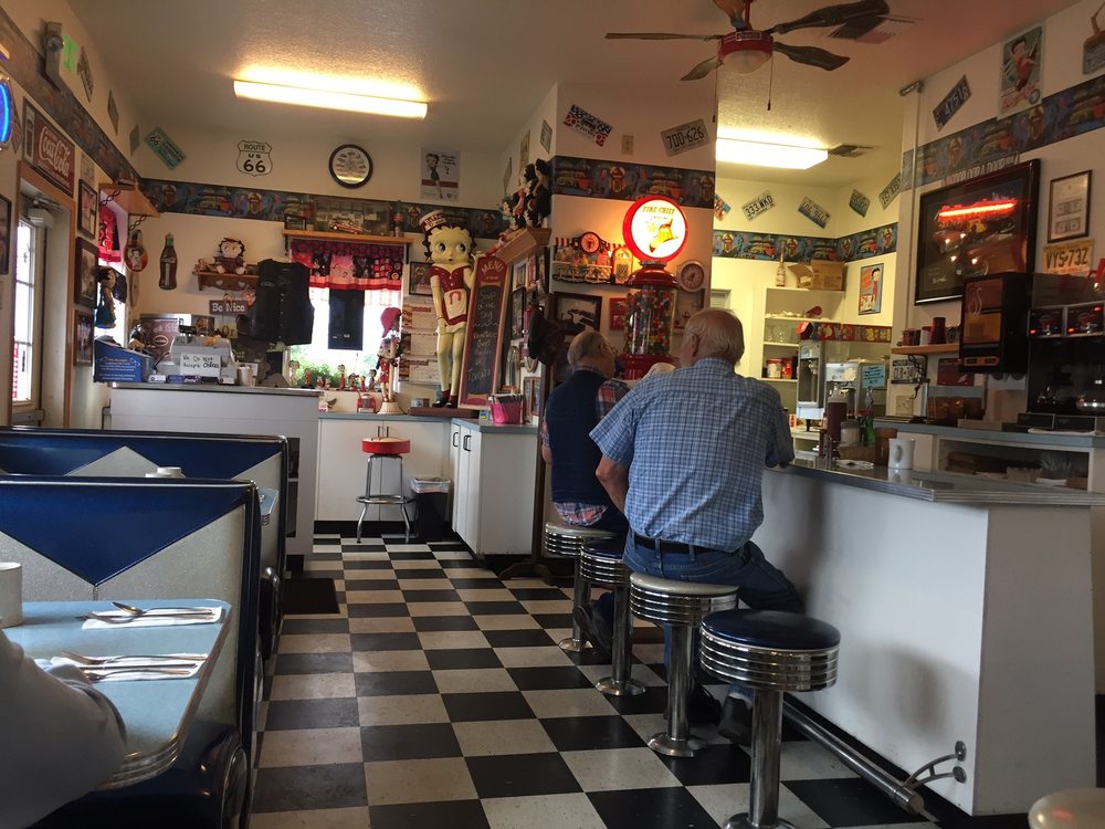 Burger Hut 23 Photos & 46 Reviews Burgers 3345 Pacific Hwy