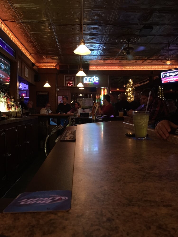 Gay in Oshkosh, Wisconsin GaySexRainbow