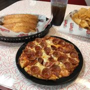flyers pizza subs pizza 2726 london groveport rd grove city flyers pizza coupons groveport