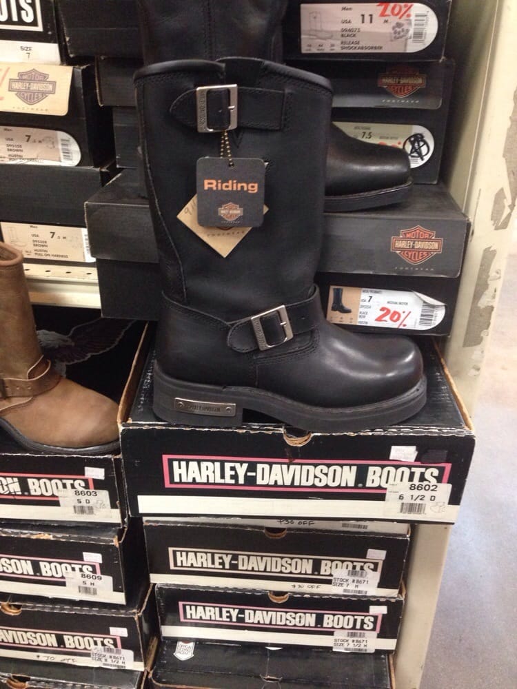 Doughboys Surplus 12 Photos & 44 Reviews Shoe Stores 9826 Artesia