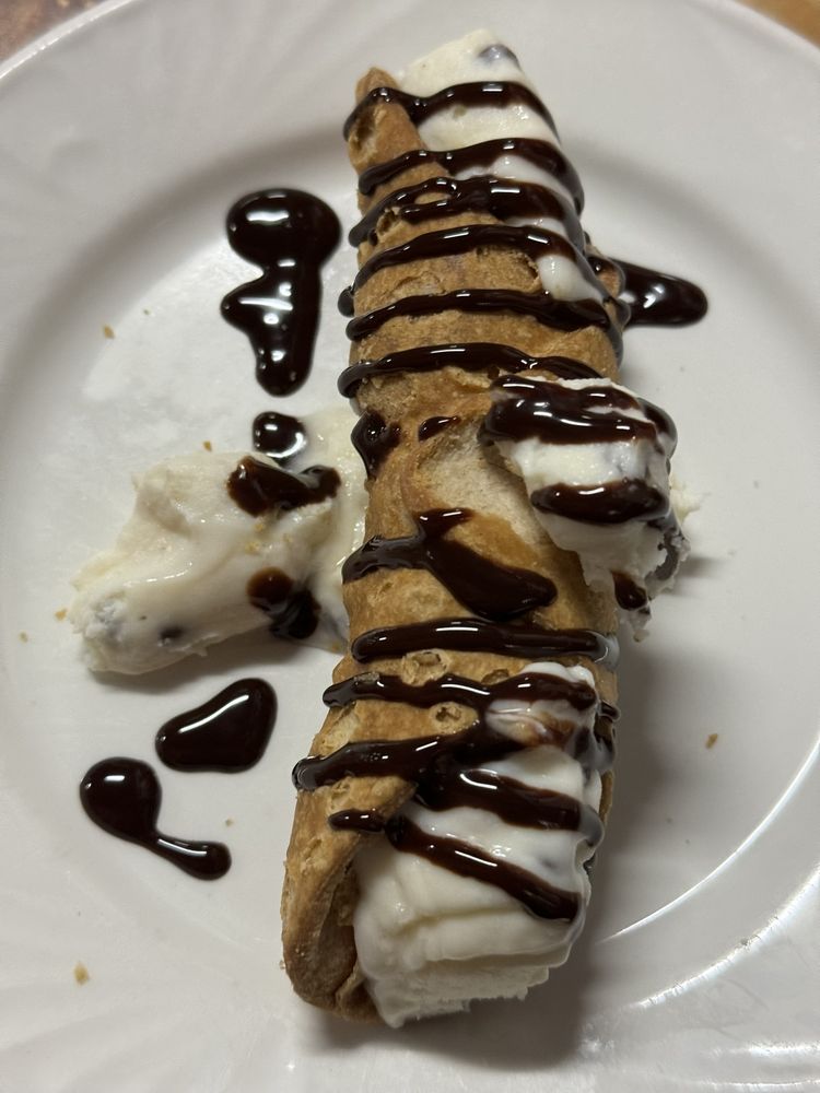 Luigi’s Italian Restaurant Luigi’s Italian Restaurant