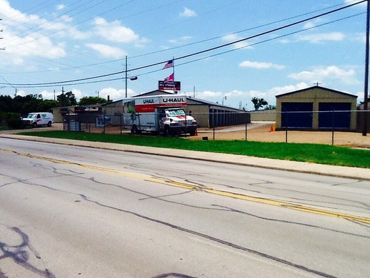 U-Haul Neighborhood Dealer