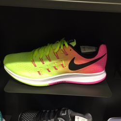 Macy S 17 Photos Department 638 Brandon Town Ctr Photo Of Macy S Brandon Fl United States Like My New Nikes