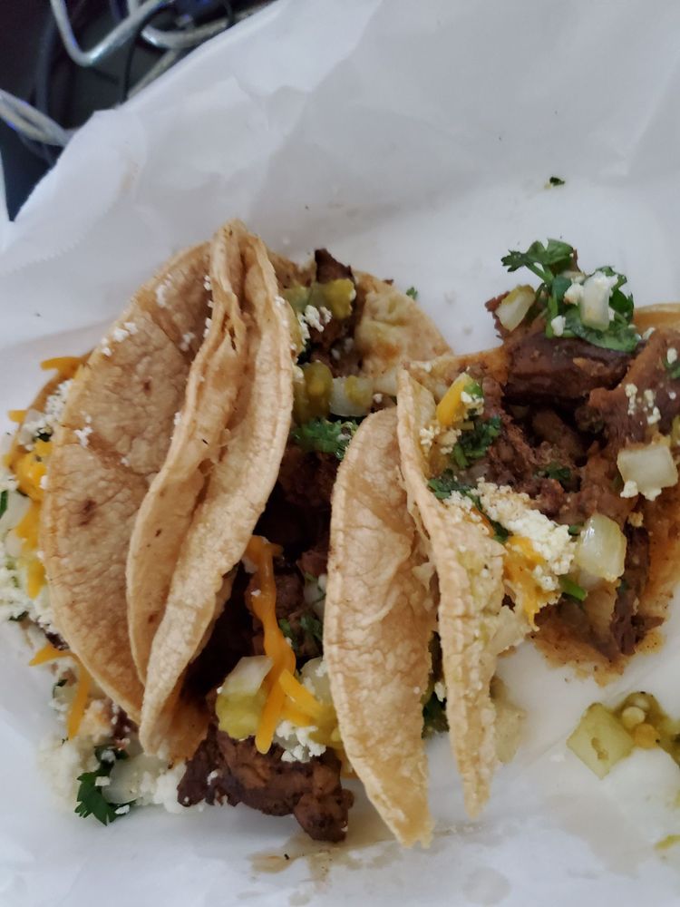 Mi Pueblo Grocery Store