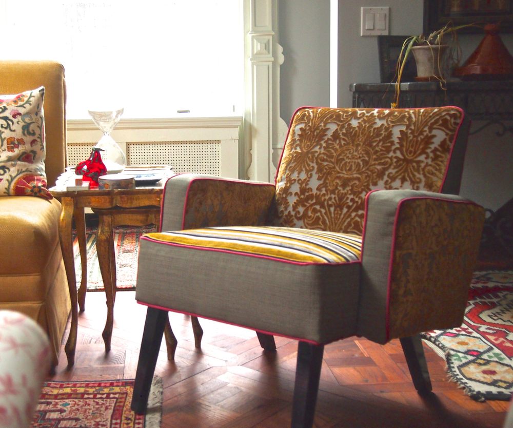 Five Finger Furnishings - Furniture Reupholstery - 1093 