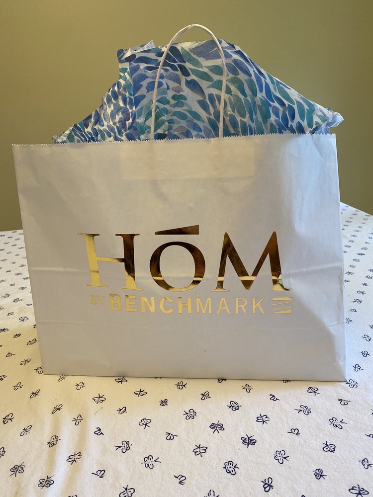 image of business HOM By Benchmark