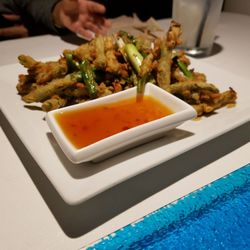 Zabb Thai Restaurant Closed Order Food Online 136 Photos 273 Photo Of Zabb Thai Restaurant Manas Va United States Fried String Beans