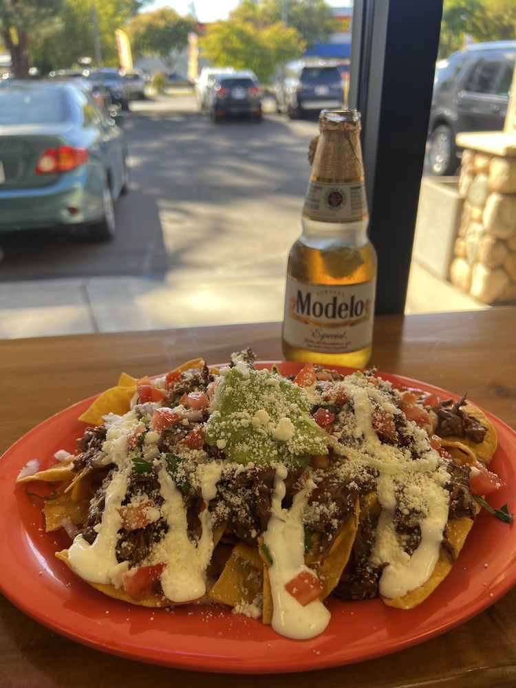 Los Betos Mexican Grill