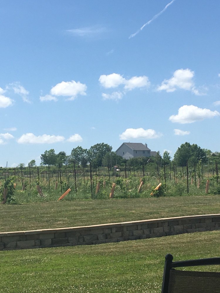 Glaciers Edge Winery