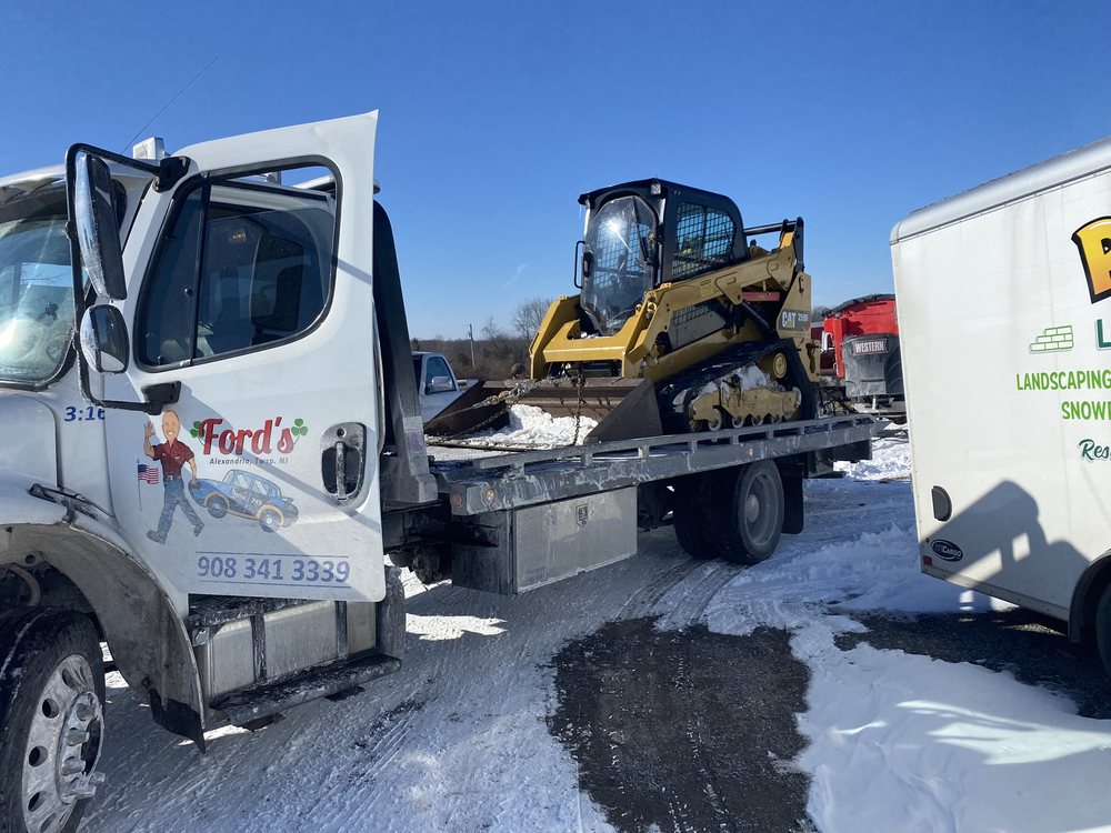 Ford's Towing & Recovery