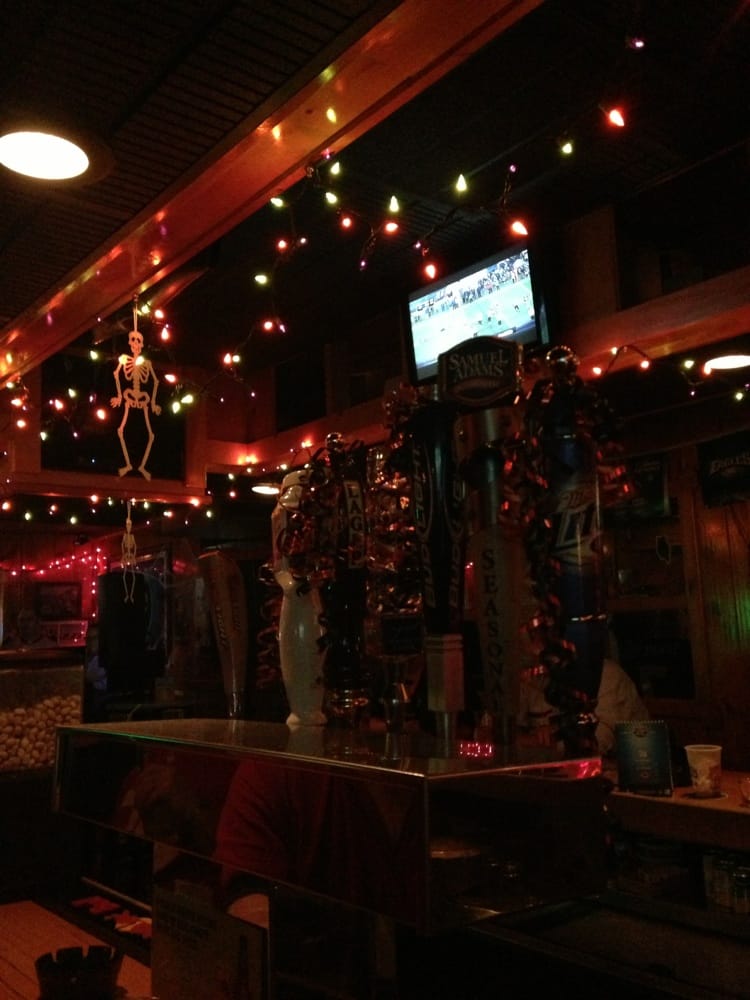 Carey's Pub