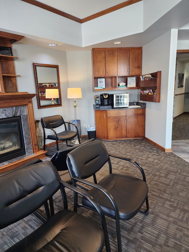 image of business Dakota Dental and Wellness Center