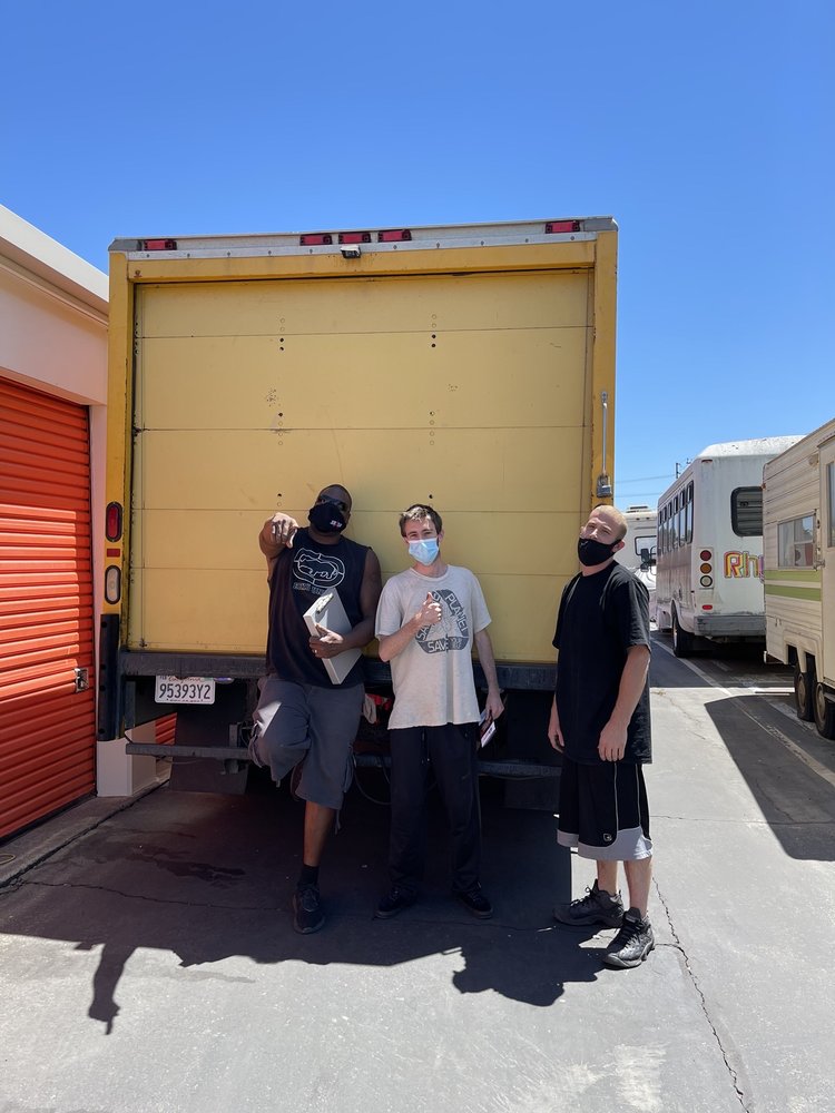 Move And Groove Moving Company
