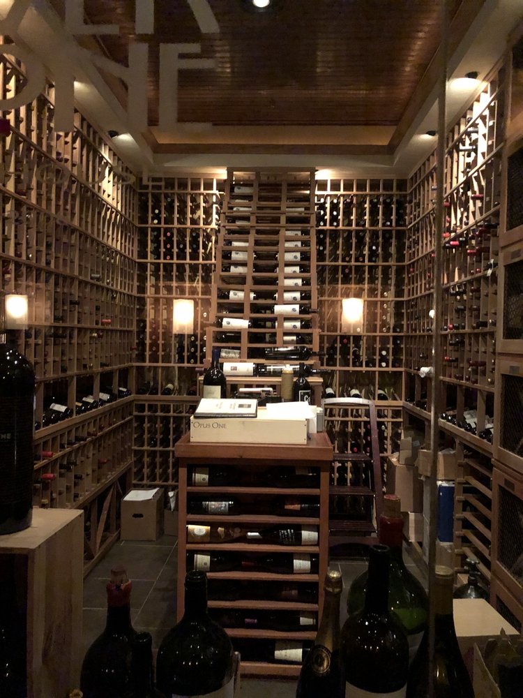 River Stone Chophouse