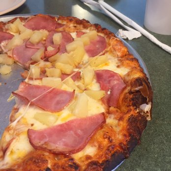 Round Table Pizza 47 Photos 75 Reviews 1202 S Idaho St Photo Of Round Table Pizza La Habra Ca United States Ham And