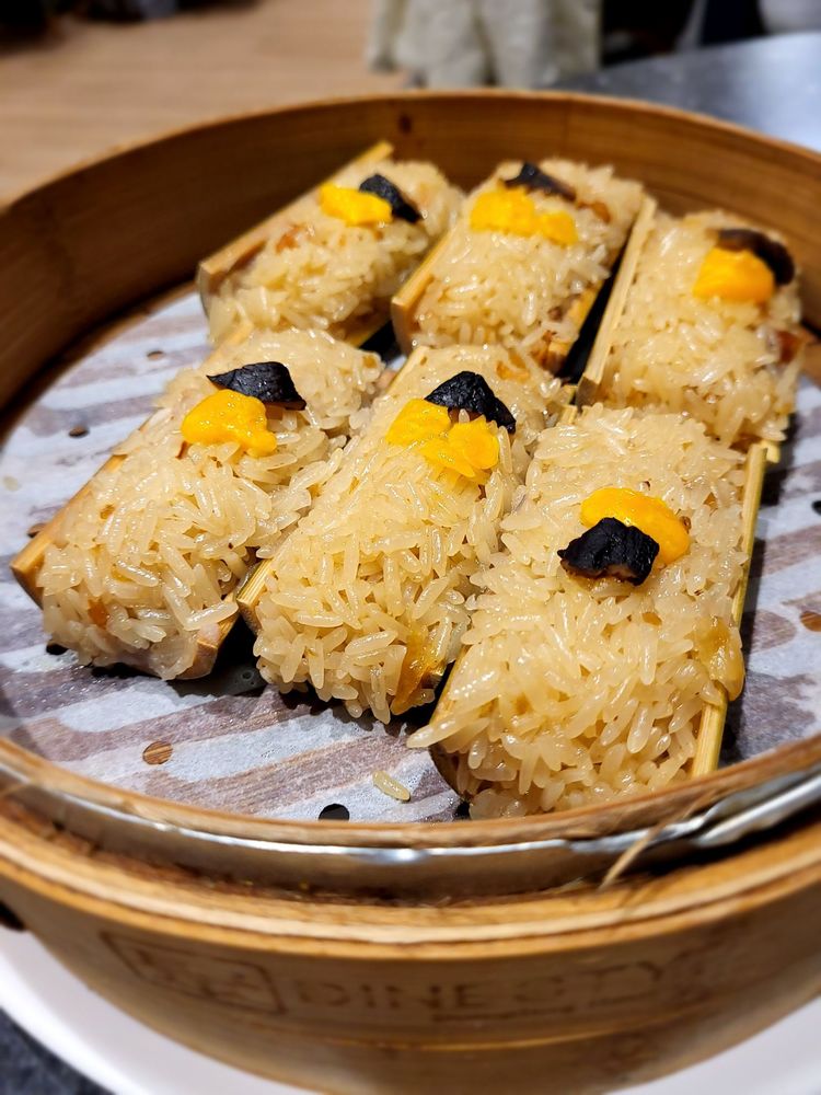Dinesty Dumpling House
