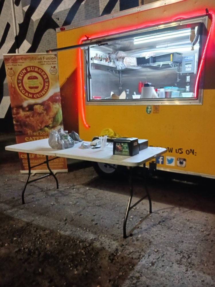 Sun Burger Vegan Cuisine