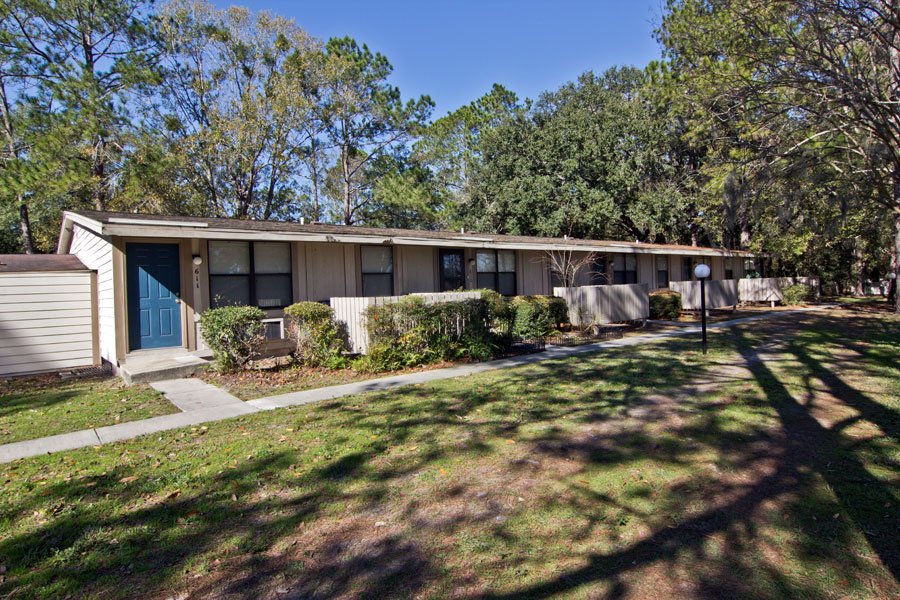 River’s End Apartments Contact Agent Apartments 5520 Collins Rd