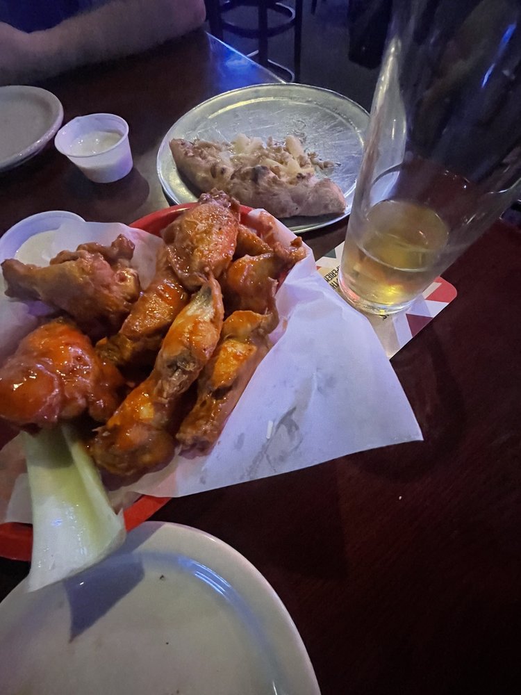 Johnny's Tacos And Sports