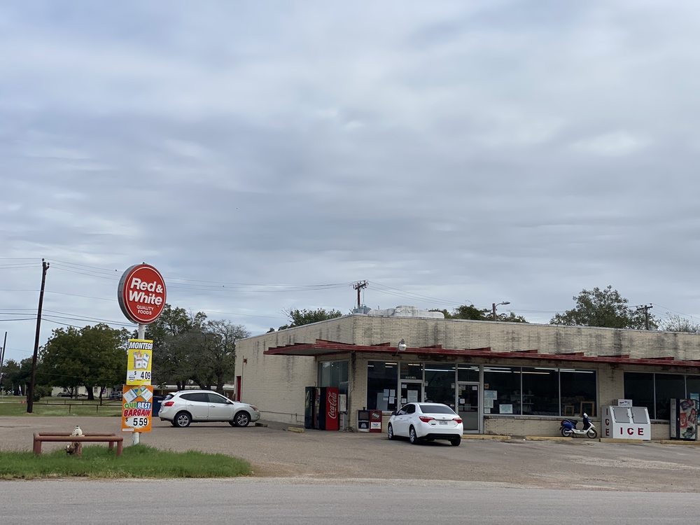 Bartlett Red & White Grocery