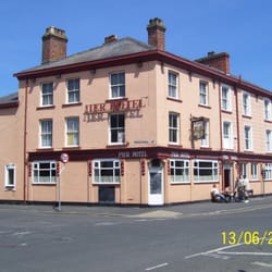 pier hotel pubs 9