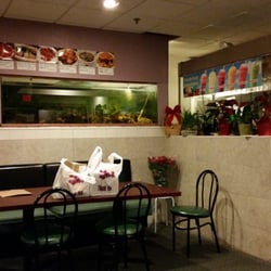 China Town Restaurant 125 Photos 99 Reviews Chinese 6121 Photo Of China Town Restaurant Morton Grove Il United States Nice Aquarium