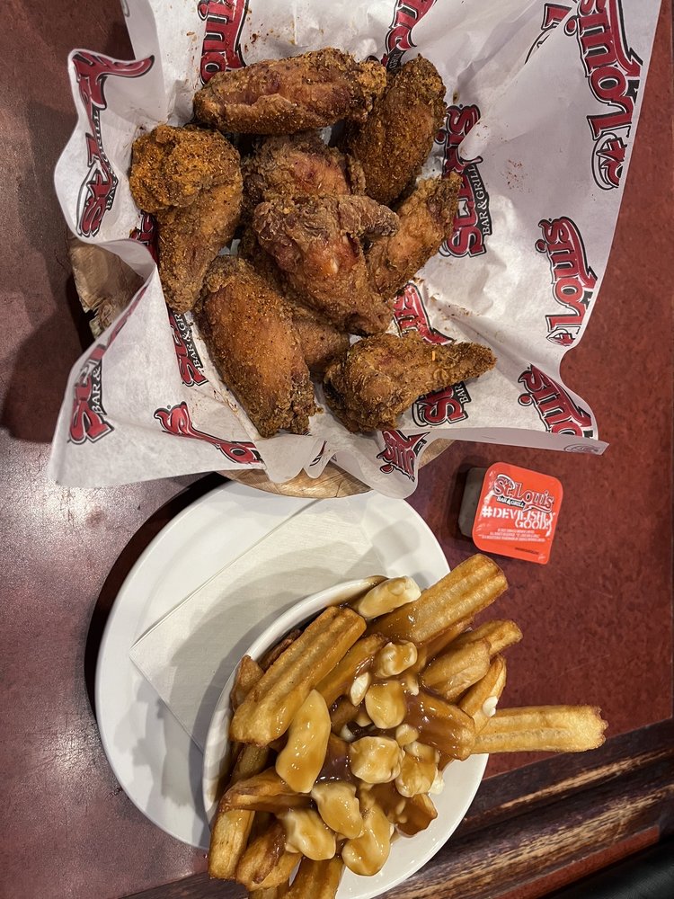 St. Louis Bar and Grill