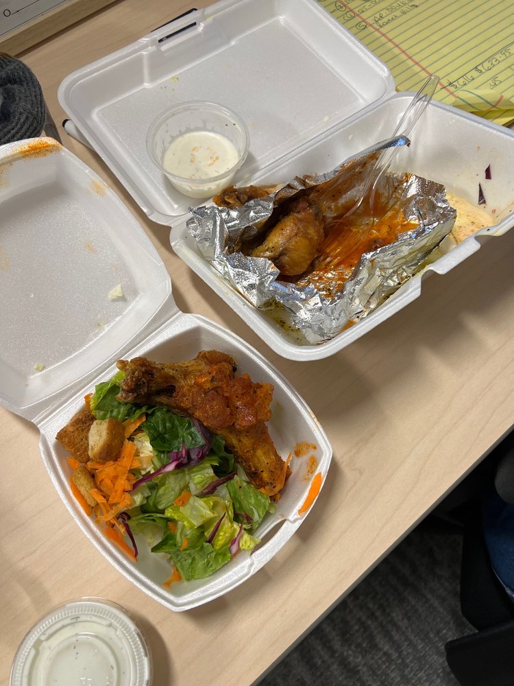 BreWingZ Restaurant and Bar BreWingZ Restaurant and Bar