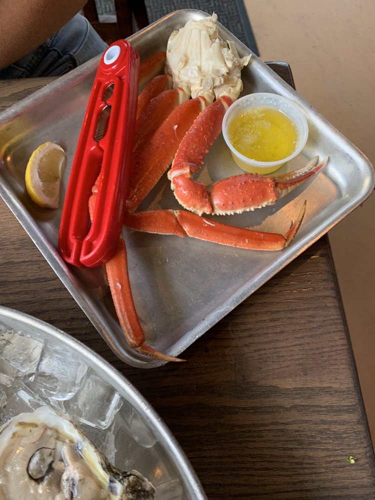 Shuckin' Shack Oyster Bar