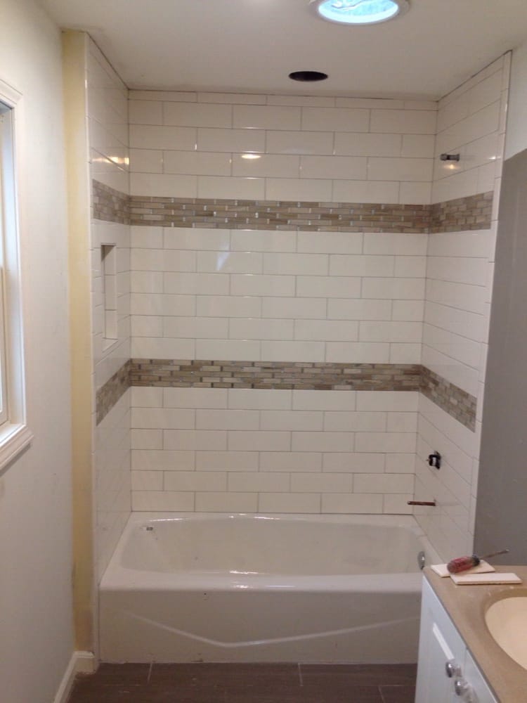 4x12 Subway Tile On A Running Bond Pattern With Stone Insert Yelp Photo Of Db Flooring Chicago Il United States 4x12 Subway Tile On